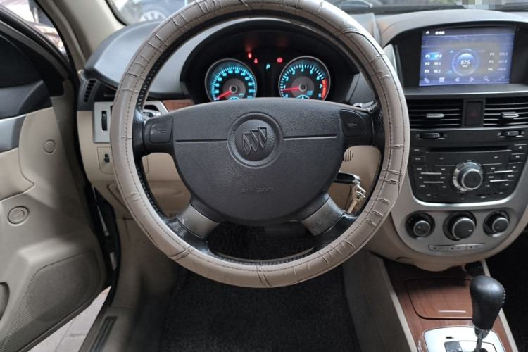 Used Buick Excelle 2011 1.6 LE-AT Steering Wheel