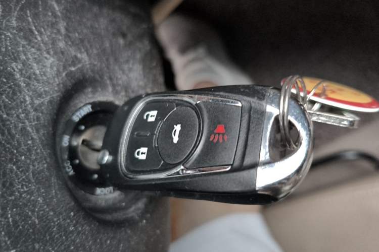 Used Buick Excelle 2011 1.6 LE-AT Vehicle Key