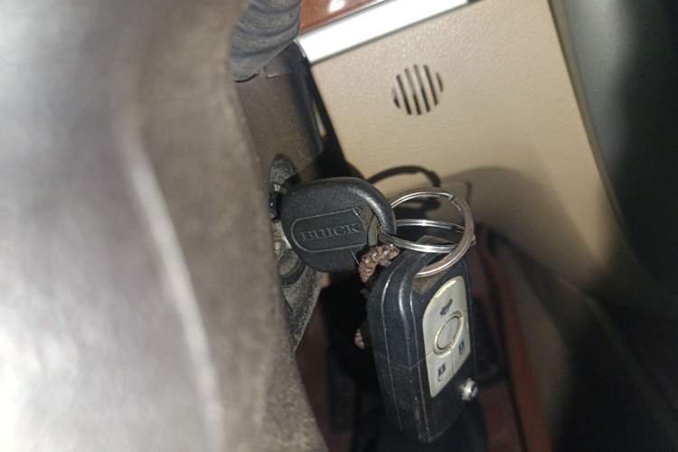 Used Buick Excelle 2011 1.6 LE-MT Vehicle Key