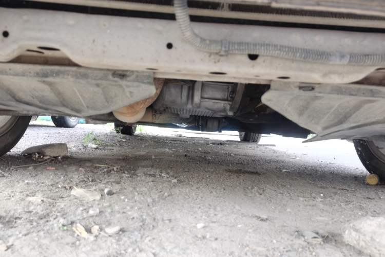 Used Buick Excelle 2011 1.6 LE-MT Chassis Front