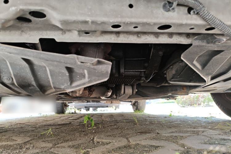Used Buick Excelle 2011 1.6LX-AT Chassis Front