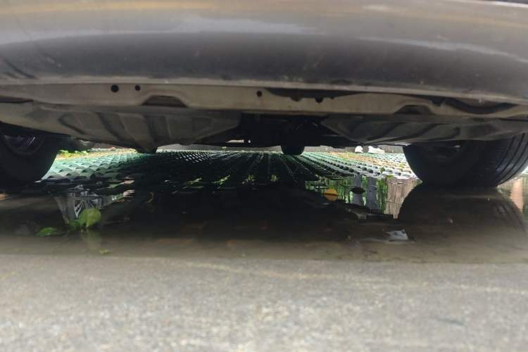 Used Buick Excelle 2011 1.6LX-AT Chassis Front