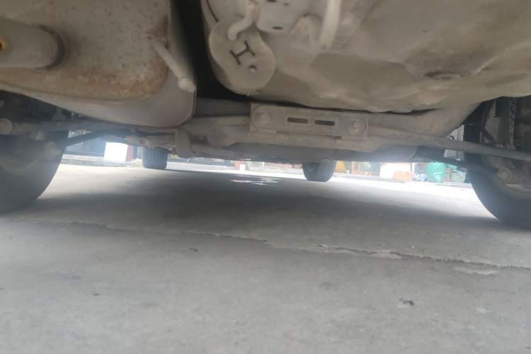 Used Buick Excelle 2011 1.6 LX-MT Chassis Front