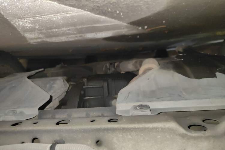 Used Buick Excelle 2011 1.6LX-AT Chassis Front