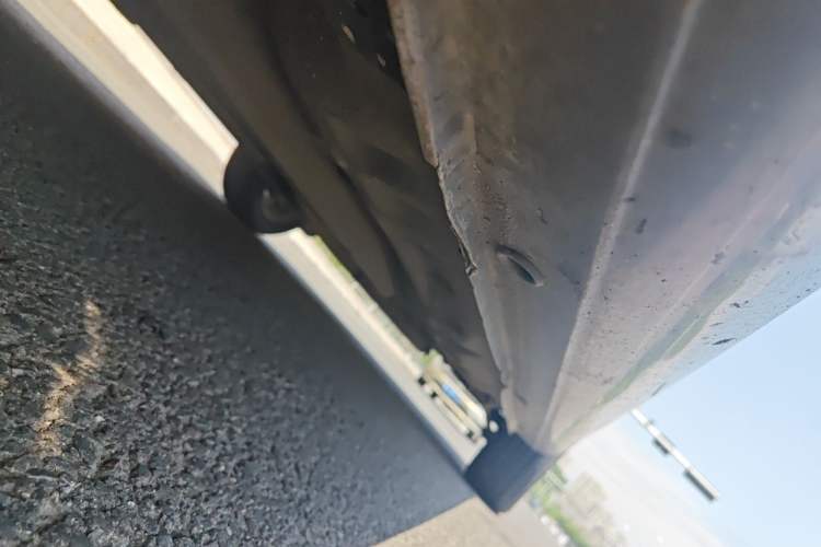 Used Buick Excelle 2011 1.6 LE-AT Chassis Front Left