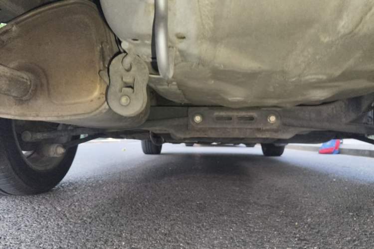 Used Buick Excelle 2011 1.6 LE-AT Chassis Rear