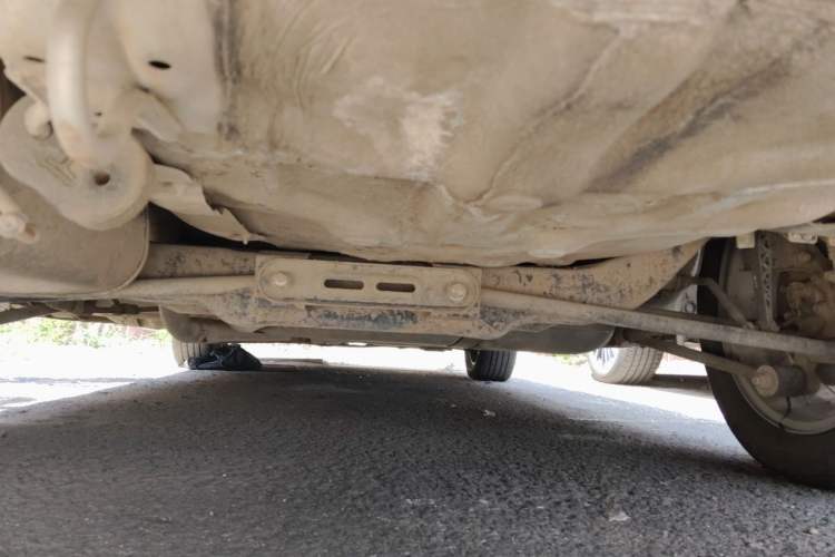Used Buick Excelle 2011 1.6 LE-AT Chassis Rear