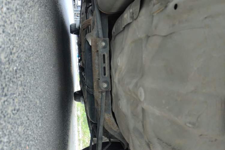 Used Buick Excelle 2011 1.6 LX-MT Chassis Rear