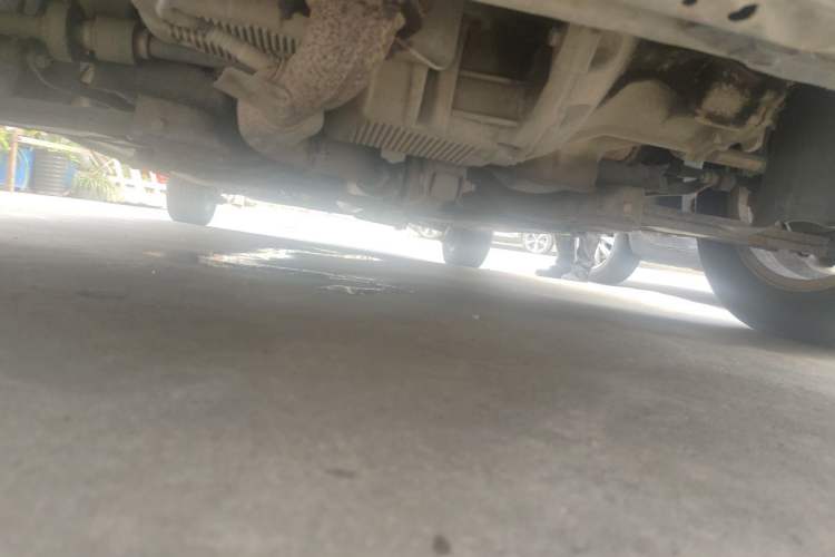 Used Buick Excelle 2011 1.6 LX-MT Chassis Rear