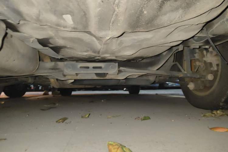 Used Buick Excelle 2011 1.6LX-AT Chassis Rear