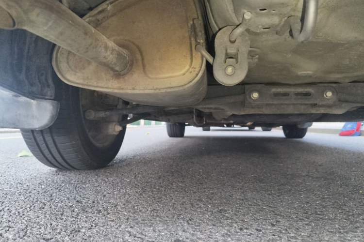 Used Buick Excelle 2011 1.6 LE-AT Chassis Rear Left