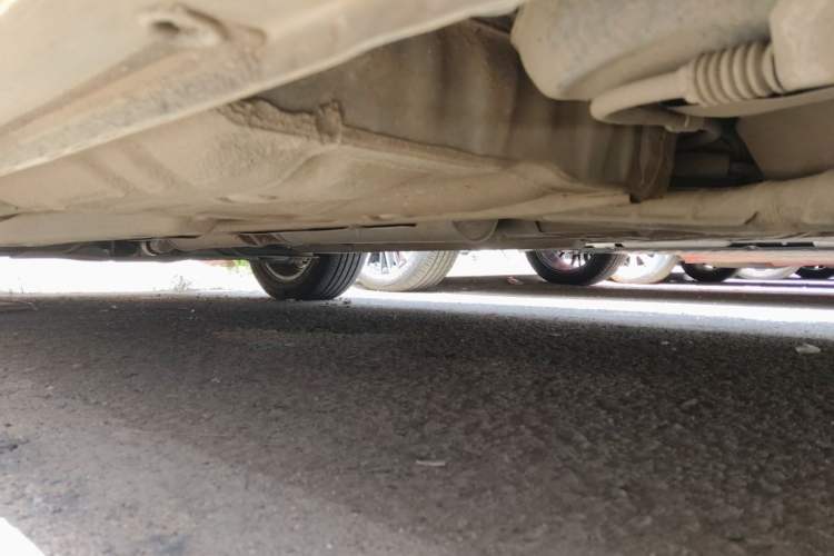 Used Buick Excelle 2011 1.6 LE-AT Chassis Rear Left