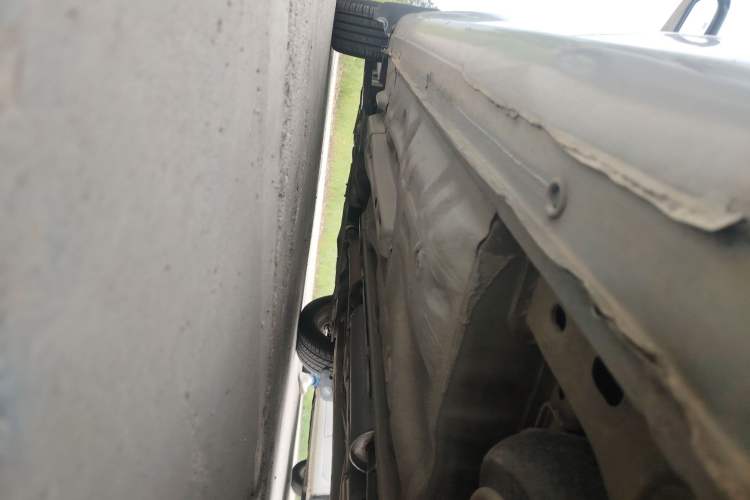 Used Buick Excelle 2011 1.6 LE-MT Chassis Rear Left