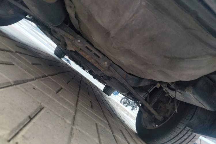 Used Buick Excelle 2011 1.6 LE-AT Chassis Rear