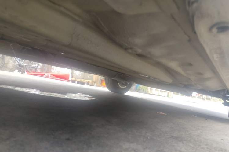 Used Buick Excelle 2011 1.6 LX-MT Chassis Rear Right