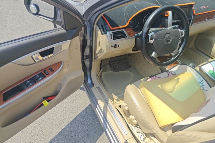 Used Buick Excelle 2011 1.6 LE-AT Driver Seat