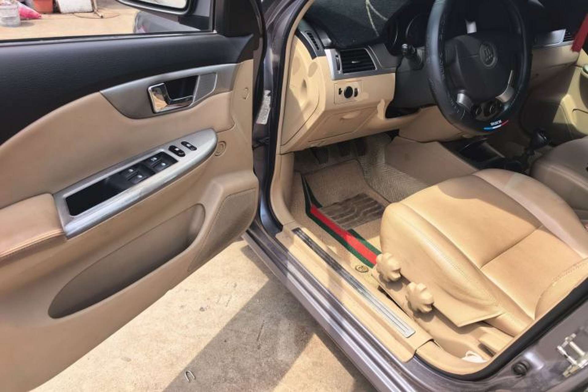 Used Buick Excelle 2011 1.6 LX-MT Driver Seat