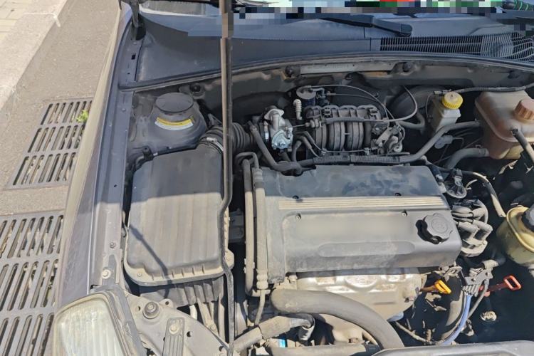 Used Buick Excelle 2011 1.6 LE-AT Engine Bay Right