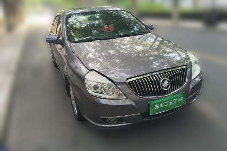 Used Buick Excelle 2011 1.6 LE-AT Front Right 45 Deg