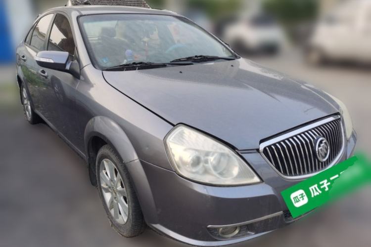 Used Buick Excelle 2011 1.6 LE-MT Front Right 45 Deg