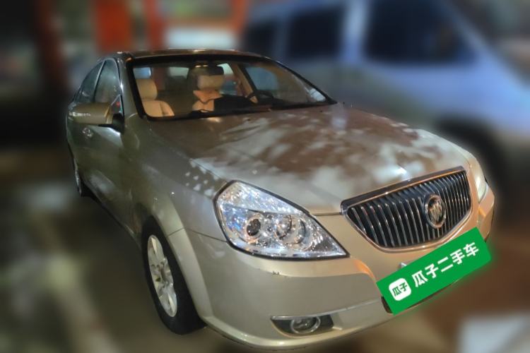 Used Buick Excelle 2011 1.6LX-AT Front Right 45 Deg