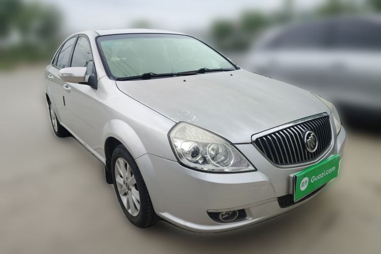 Used Buick Excelle 2011 1.6 LE-MT Front Right 45 Deg