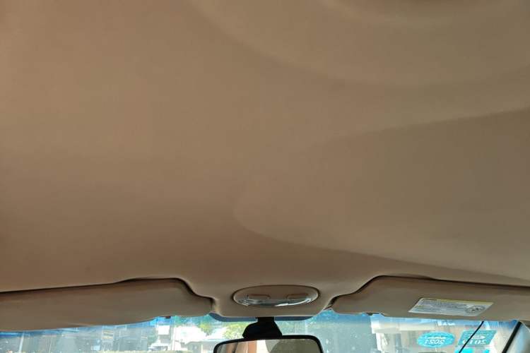 Used Buick Excelle 2011 1.6LX-AT Headliner