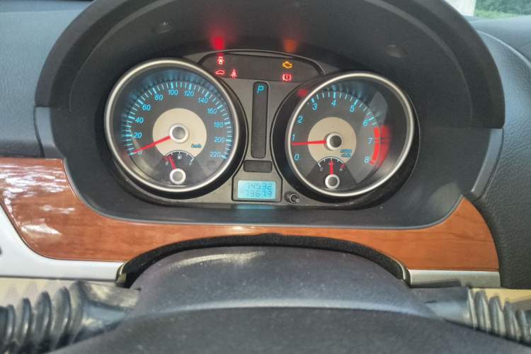 Used Buick Excelle 2011 1.6 LE-AT Instrument Cluster