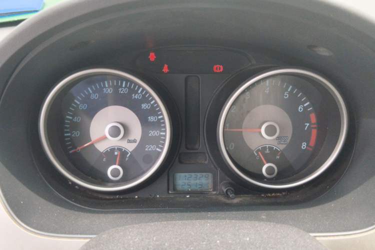 Used Buick Excelle 2011 1.6 LX-MT Instrument Cluster