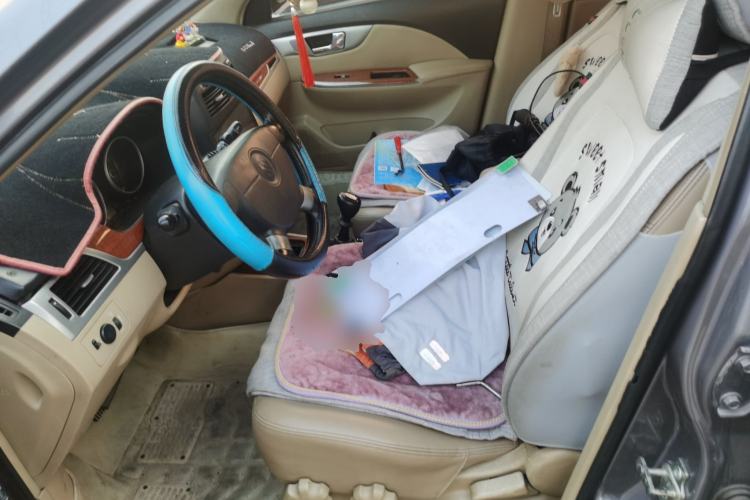 Used Buick Excelle 2011 1.6 LE-MT Left Front Seat