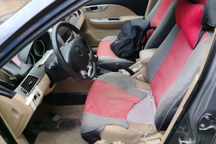 Used Buick Excelle 2011 1.6 LX-MT Left Front Seat