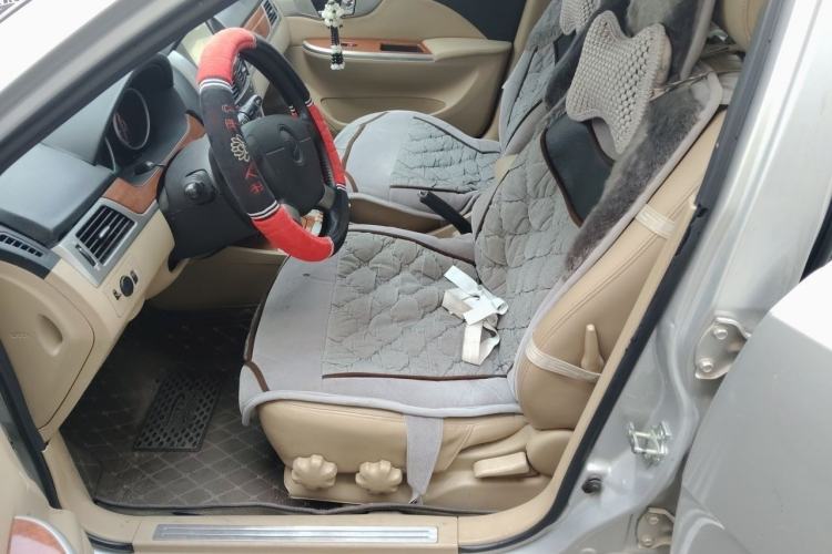 Used Buick Excelle 2011 1.6 LE-AT Left Front Seat
