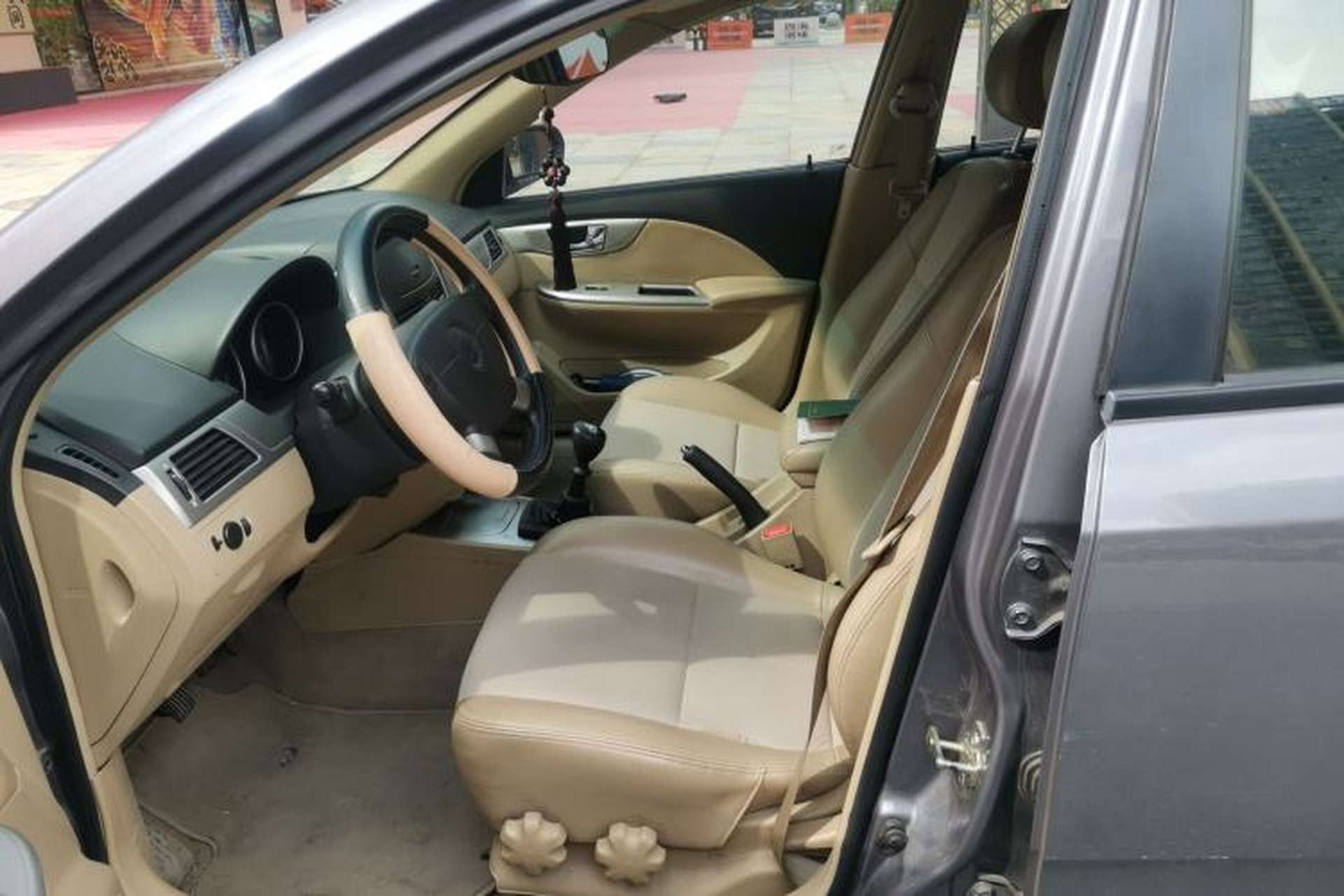 Used Buick Excelle 2011 1.6 LX-MT Left Front Seat