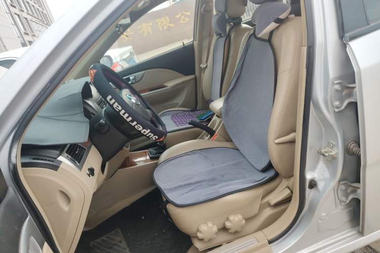 Used Buick Excelle 2011 1.6 LE-MT Left Front Seat