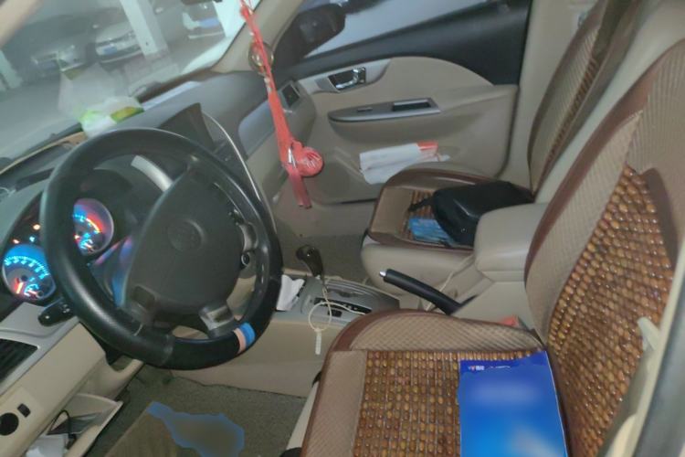 Used Buick Excelle 2011 1.6 LE-AT Left Front Seat