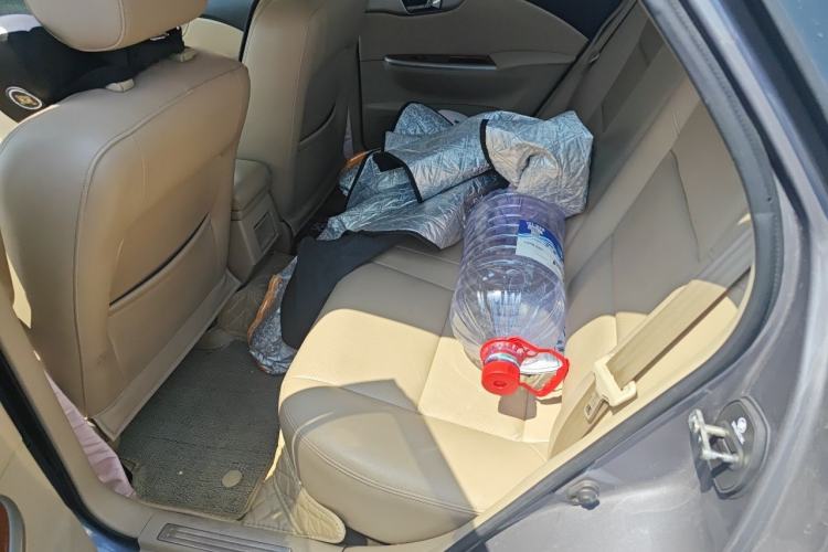 Used Buick Excelle 2011 1.6 LE-AT Left Rear Seat