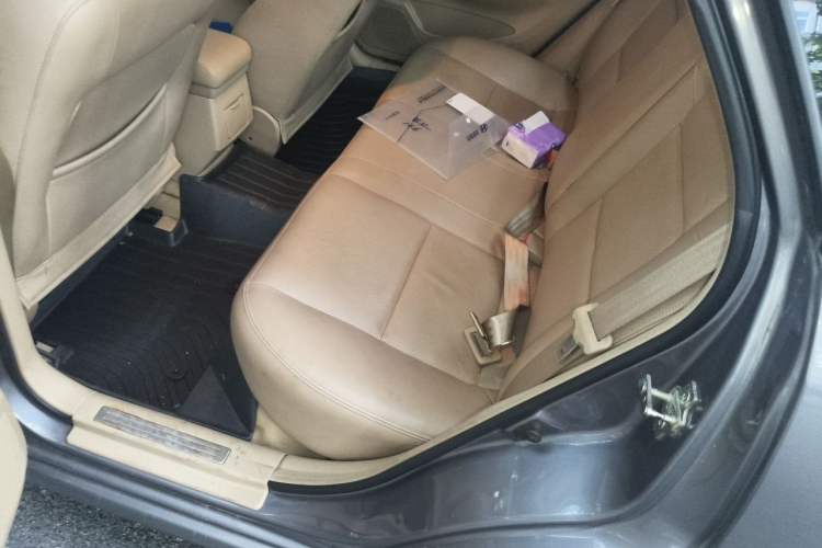 Used Buick Excelle 2011 1.6 LE-AT Left Rear Seat