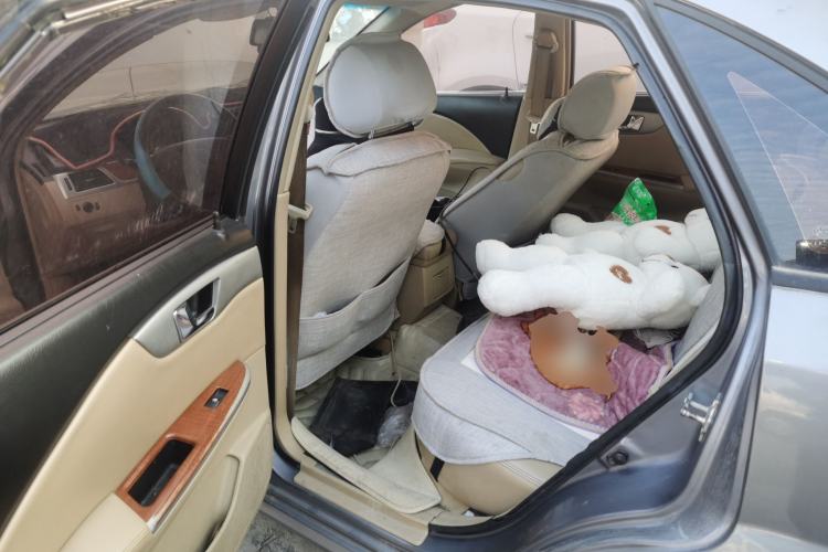 Used Buick Excelle 2011 1.6 LE-MT Left Rear Seat