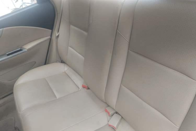 Used Buick Excelle 2011 1.6 LX-MT Left Rear Seat