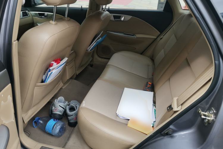 Used Buick Excelle 2011 1.6 LX-MT Left Rear Seat