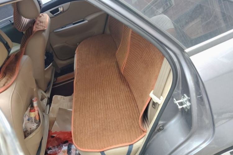 Used Buick Excelle 2011 1.6LX-AT Left Rear Seat