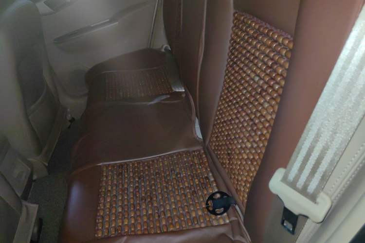 Used Buick Excelle 2011 1.6 LE-AT Left Rear Seat