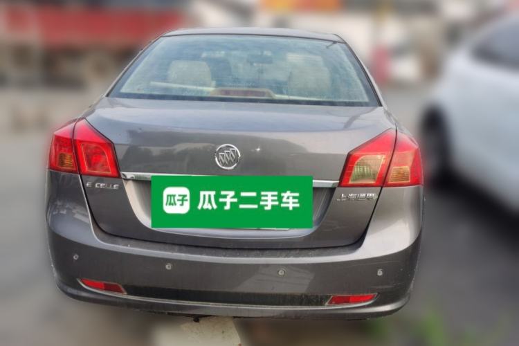 Used Buick Excelle 2011 1.6 LE-MT Rear