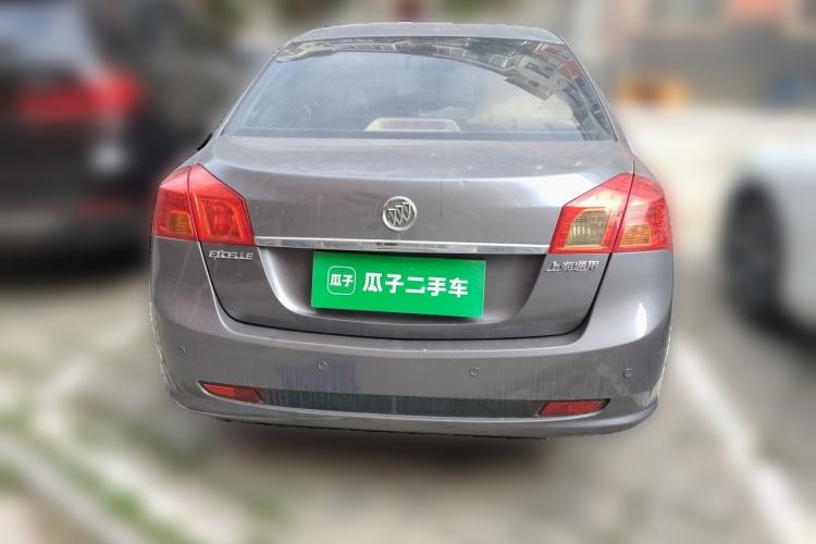 Used Buick Excelle 2011 1.6LX-AT Rear