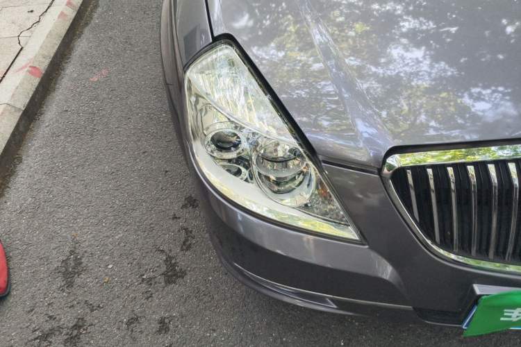 Used Buick Excelle 2011 1.6 LE-AT Right Front Headlight