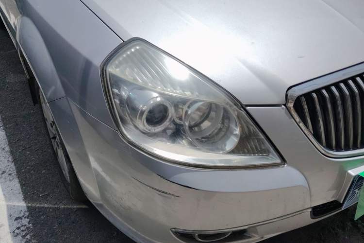 Used Buick Excelle 2011 1.6 LE-AT Right Front Headlight