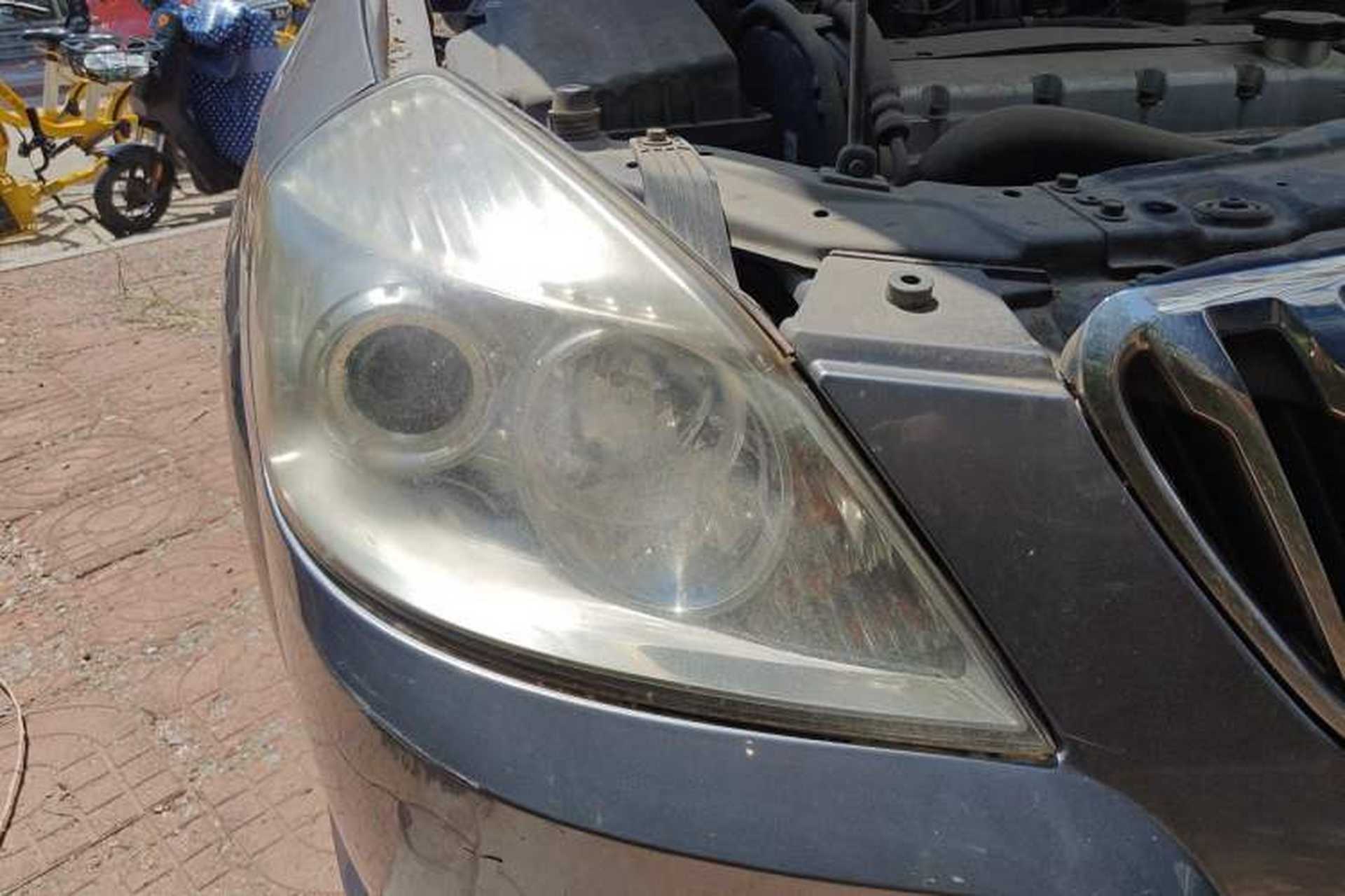 Used Buick Excelle 2011 1.6 LE-MT Right Front Headlight
