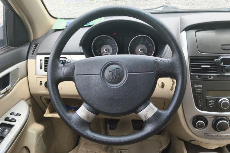Used Buick Excelle 2011 1.6 LX-MT Steering Wheel