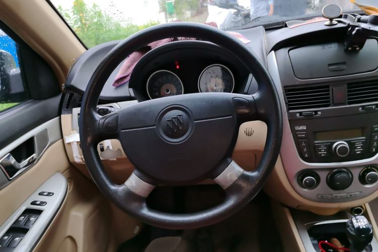 Used Buick Excelle 2011 1.6 LX-MT Steering Wheel