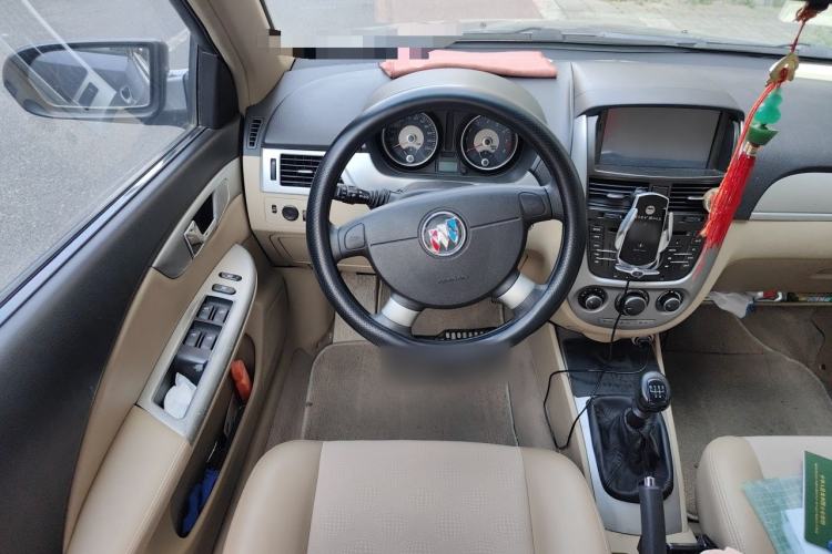 Used Buick Excelle 2011 1.6 LX-MT Steering Wheel
